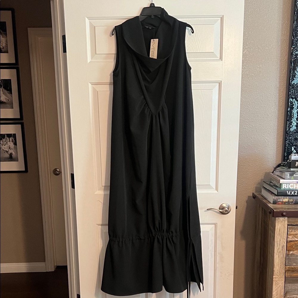 Elegant Black Sleeveless Maxi Dress